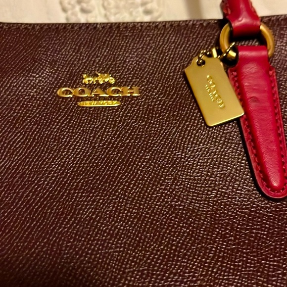 Coach EUC Satchel or Crossbody bag. Beautiful plum with raspberry handles. - Picture 3 of 15
